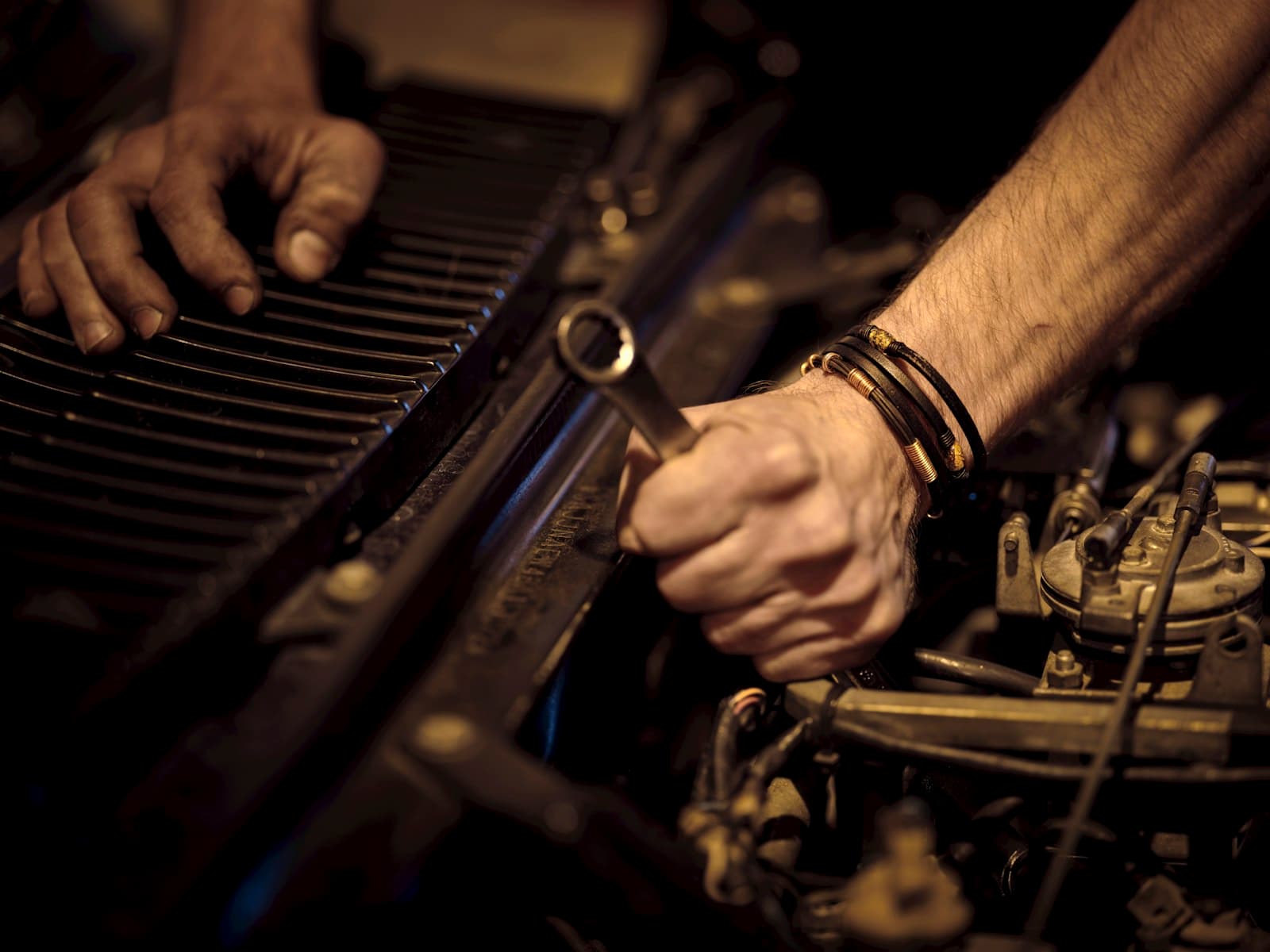 Complete Car Periodic Service with Free Engine Oil Flush